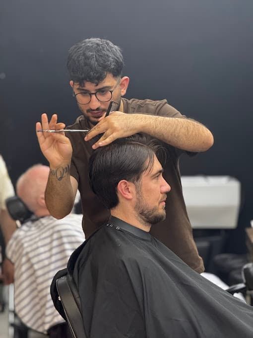 Azat im Main Barbershop